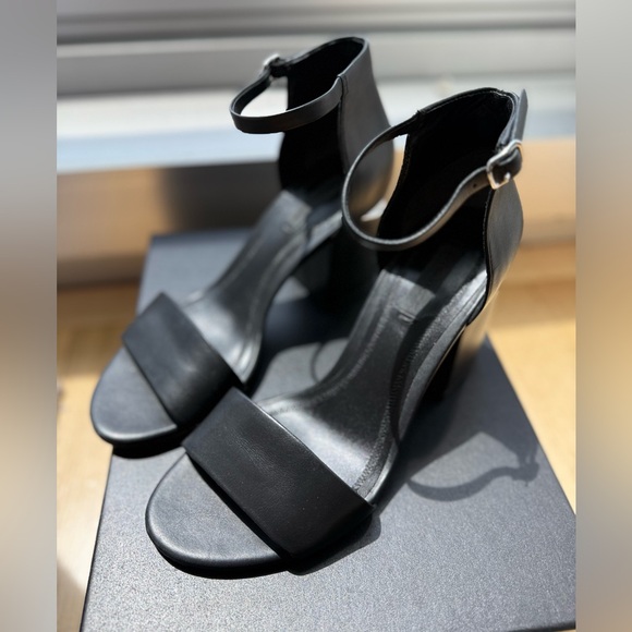 Alexander Wang Abby Black Block Heel Sandals - Picture 5 of 7